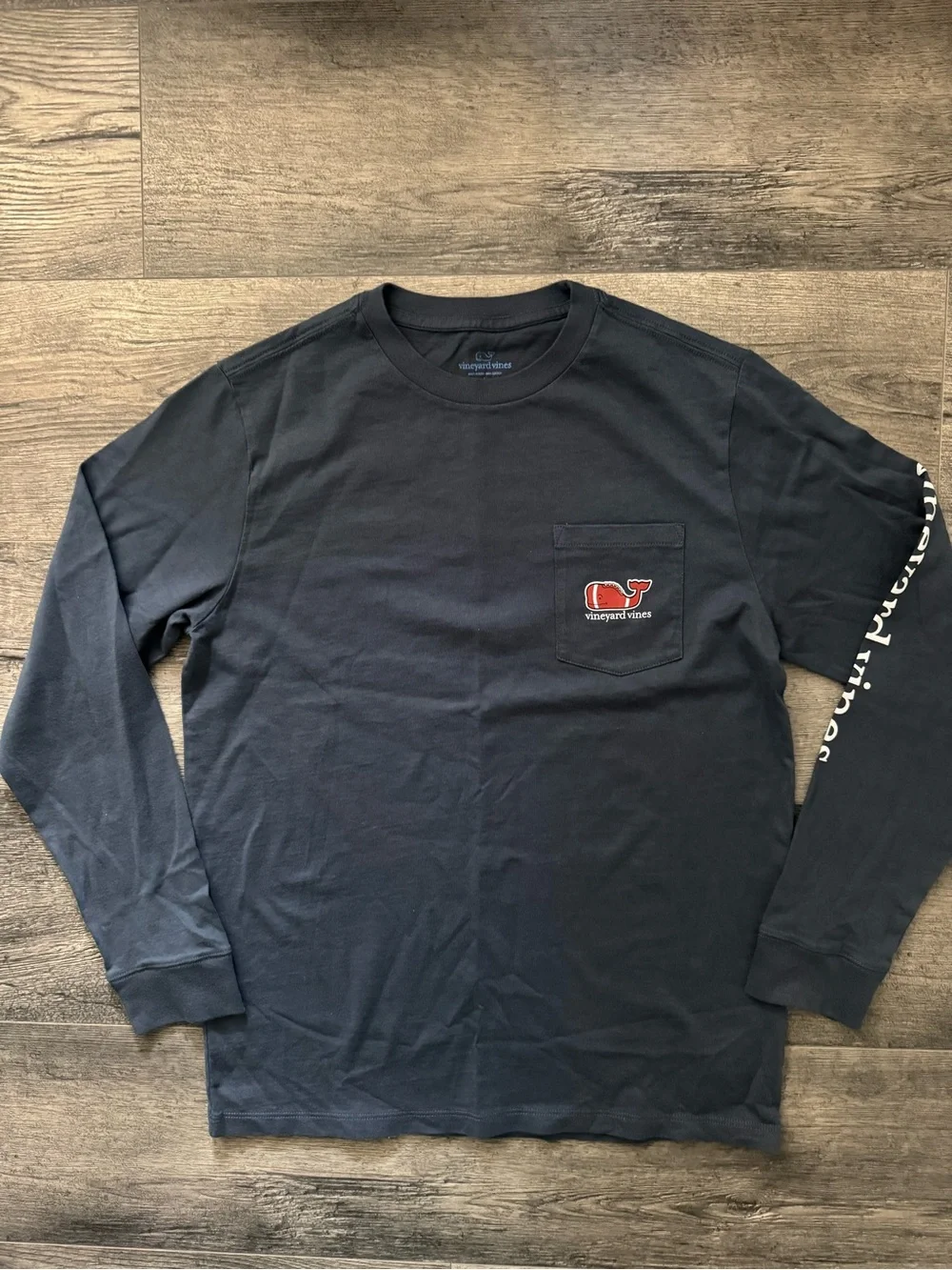 Boy’s Navy Vineyard Vines Long Sleeve Football T shirt Size Large